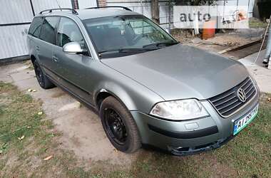 Універсал Volkswagen Passat 2004 в Києві