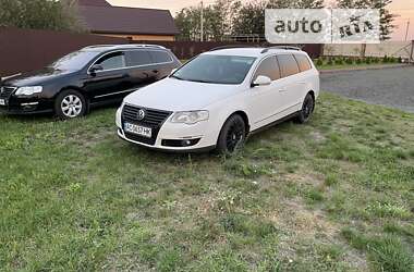 Универсал Volkswagen Passat 2008 в Камне-Каширском