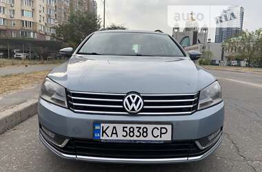 Універсал Volkswagen Passat 2013 в Києві