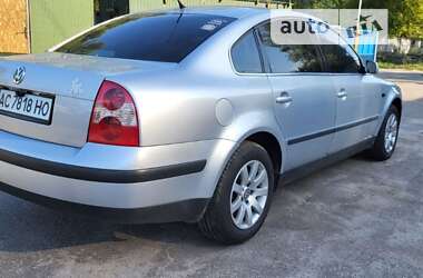 Седан Volkswagen Passat 2001 в Ковеле