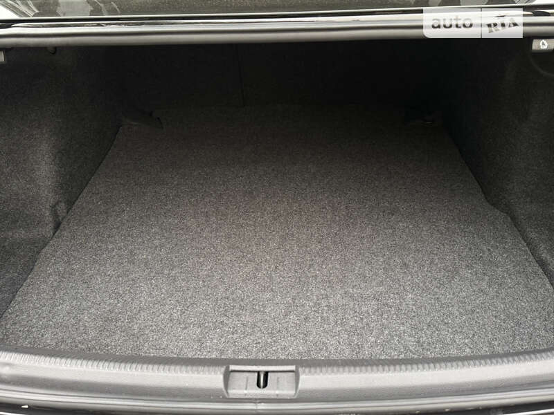 Седан Volkswagen Passat 2020 в Кропивницком фото 9 Седан Volkswagen Passat 2020 в Кропивницком