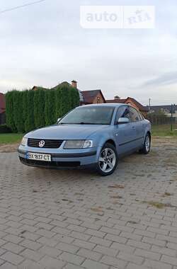 Седан Volkswagen Passat 2000 в Славуті