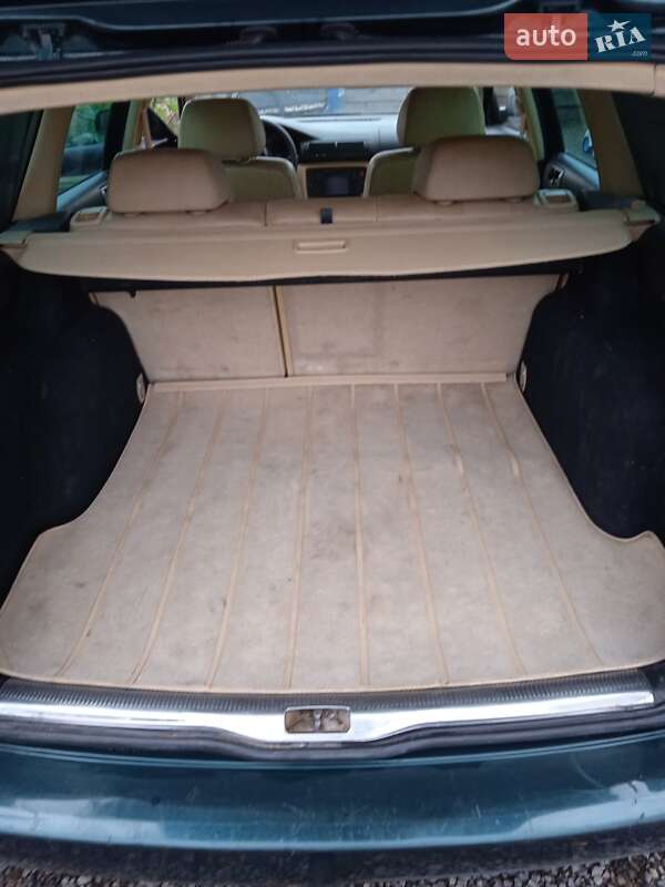 Універсал Volkswagen Passat 2000 в Виноградові