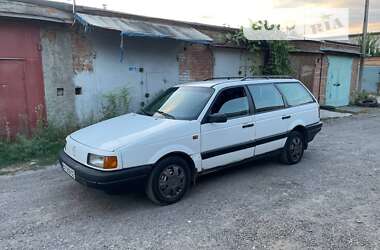 Универсал Volkswagen Passat 1992 в Полтаве