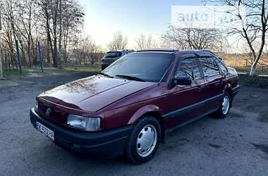 Седан Volkswagen Passat 1989 в Здолбунове