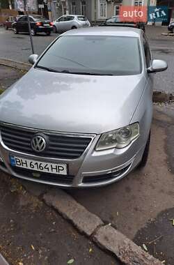 Седан Volkswagen Passat 2010 в Одесі