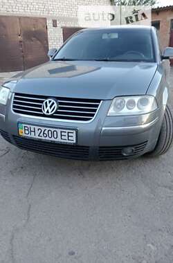 Седан Volkswagen Passat 2004 в Олександрії