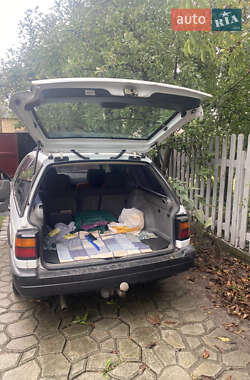 Универсал Volkswagen Passat 1993 в 
