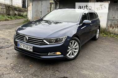 Универсал Volkswagen Passat 2015 в Львове