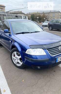 Седан Volkswagen Passat 2001 в Черкассах