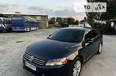 Седан Volkswagen Passat 2013 в Одесі