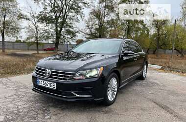 Седан Volkswagen Passat 2017 в Кропивницькому