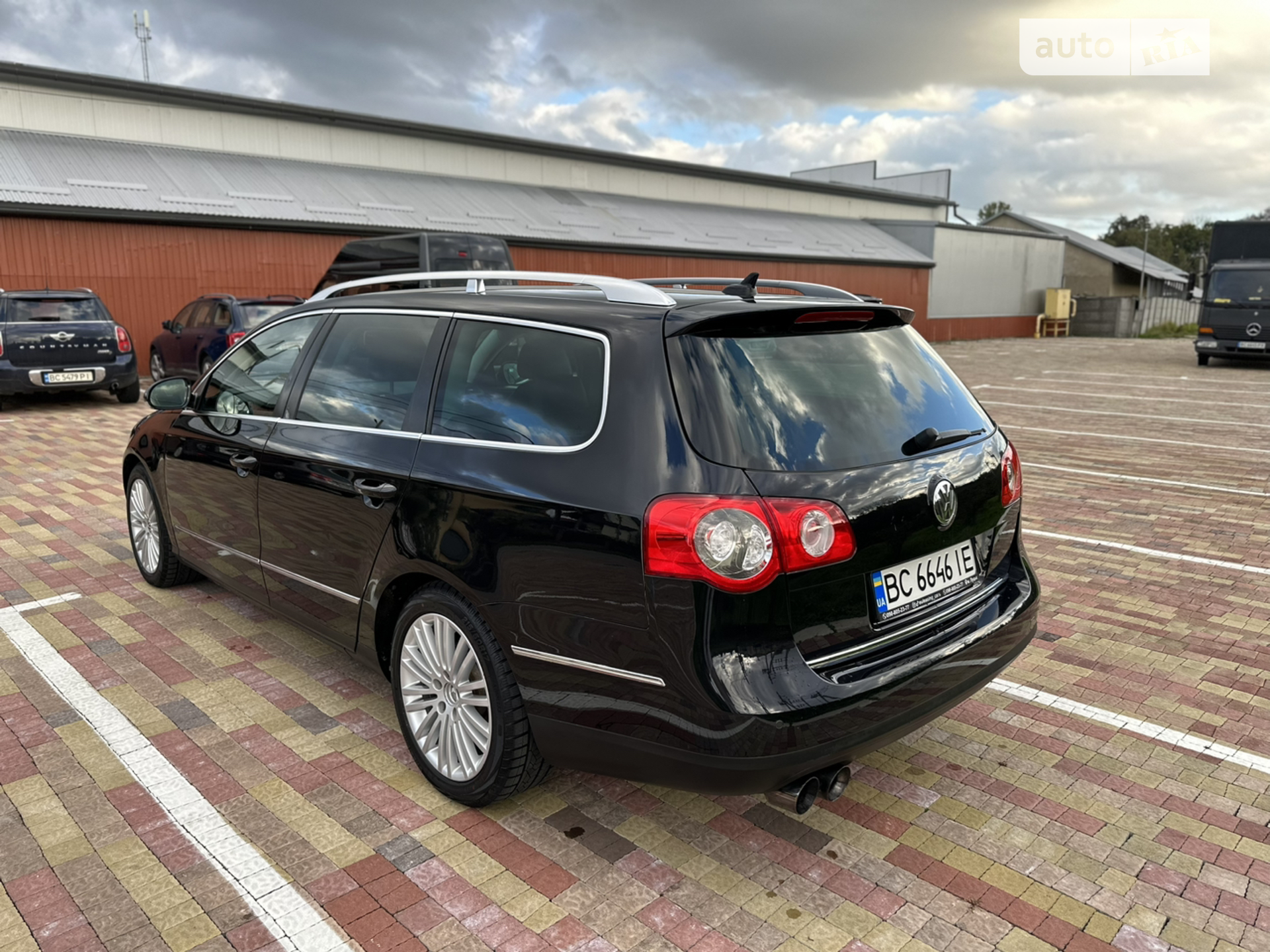 2010 Volkswagen Passat - мініатюра 12
