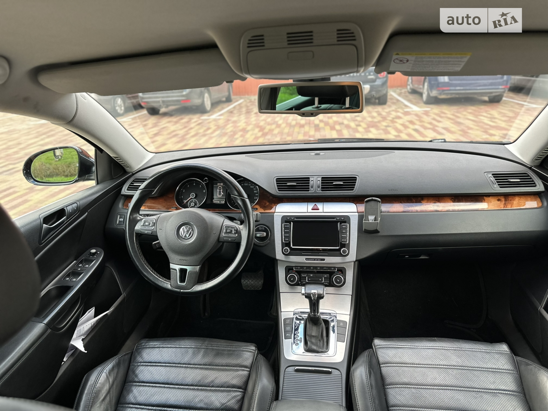 2010 Volkswagen Passat - мініатюра 31