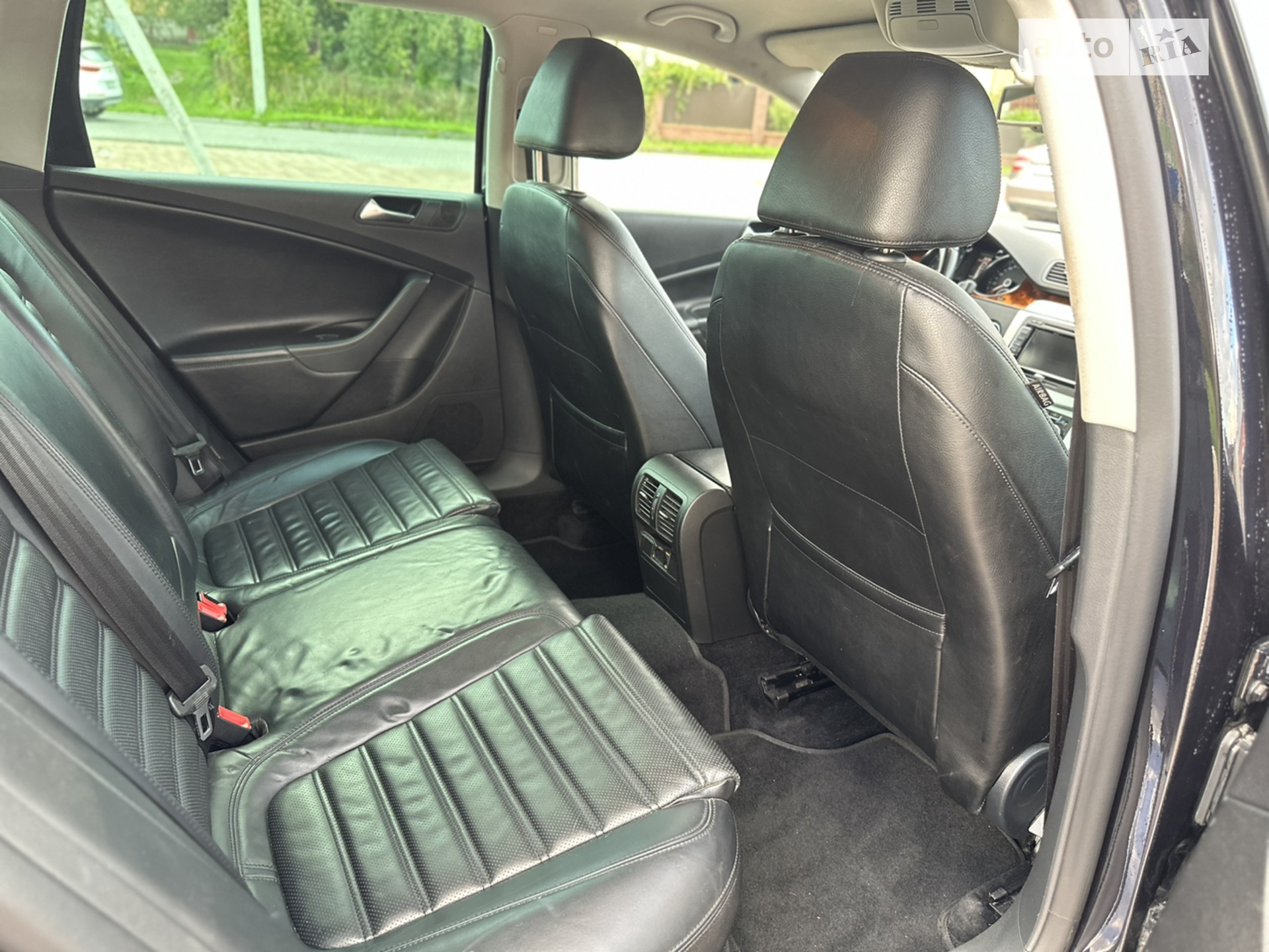 2010 Volkswagen Passat - мініатюра 46