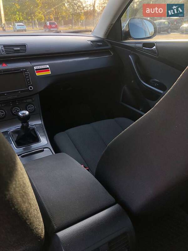 Седан Volkswagen Passat 2007 в Дніпрі