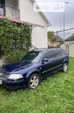 Універсал Volkswagen Passat 2001 в Ужгороді