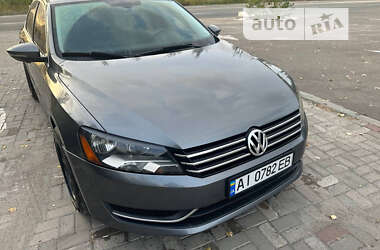 Седан Volkswagen Passat 2011 в Василькове