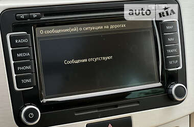 Універсал Volkswagen Passat 2012 в Луцьку