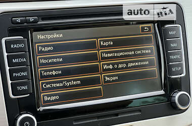 Універсал Volkswagen Passat 2012 в Луцьку