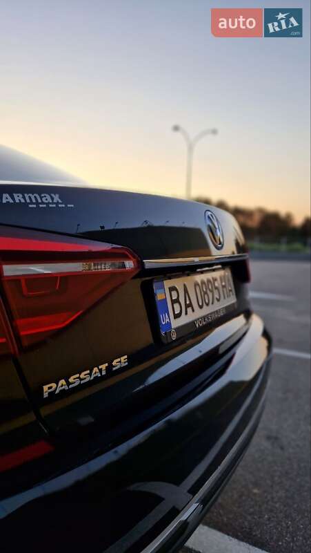 Седан Volkswagen Passat 2016 в Кропивницком