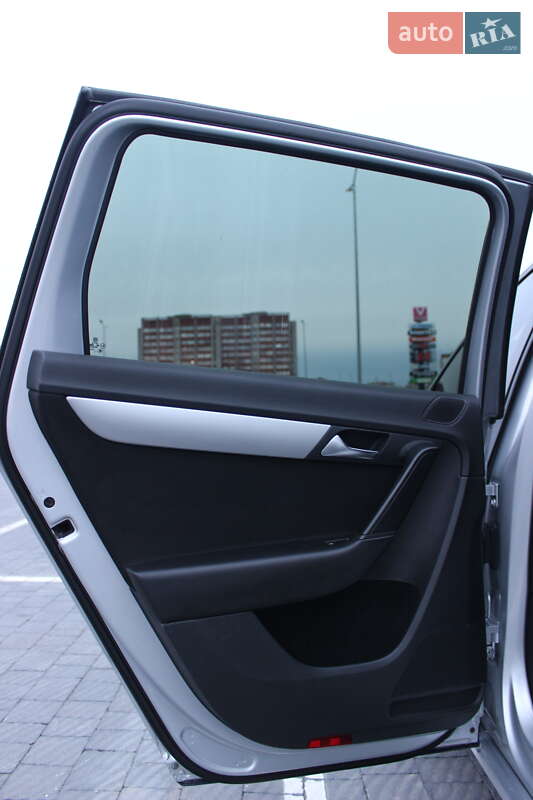 Универсал Volkswagen Passat 2012 в Львове