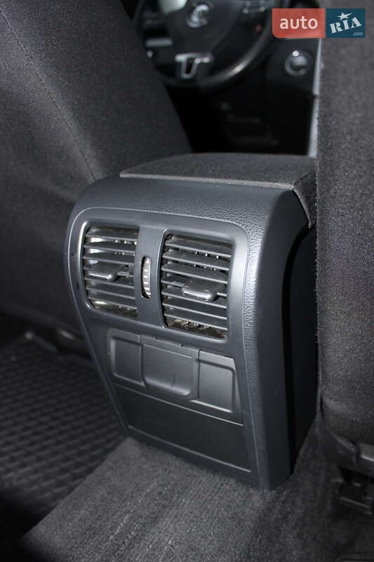 Универсал Volkswagen Passat 2012 в Львове