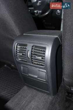 Универсал Volkswagen Passat 2012 в 