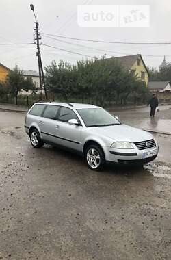 Універсал Volkswagen Passat 2004 в Рівному