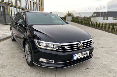 Універсал Volkswagen Passat 2015 в Луцьку