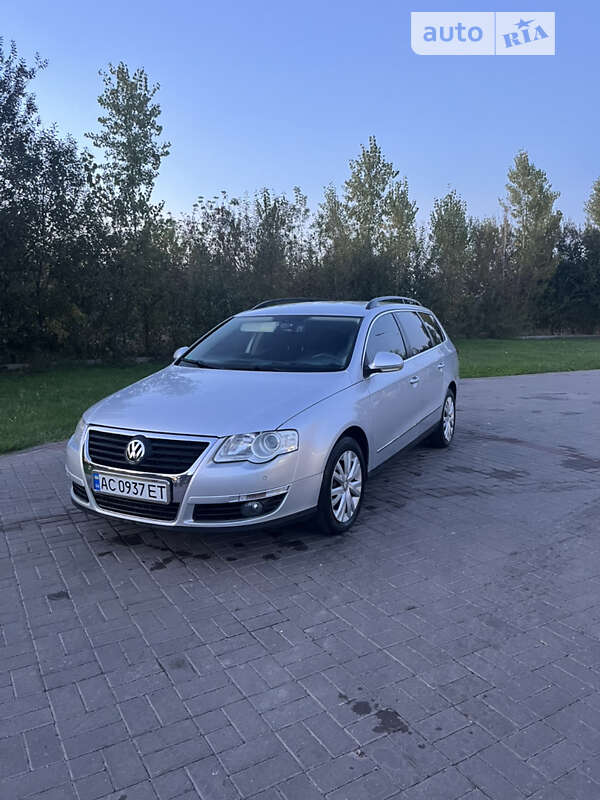 Універсал Volkswagen Passat 2007 в Нововолинську