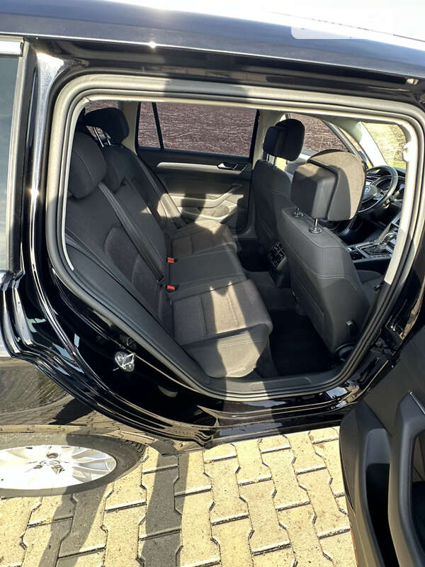 Универсал Volkswagen Passat 2017 в Виннице