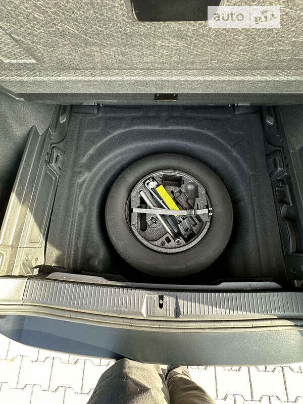 Универсал Volkswagen Passat 2017 в Виннице