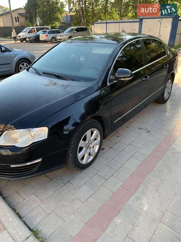 Седан Volkswagen Passat 2006 в 