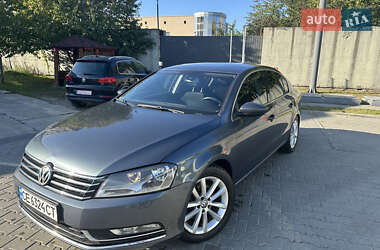 Седан Volkswagen Passat 2014 в Черновцах