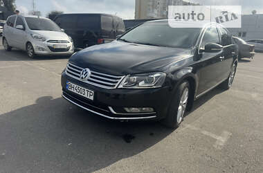 Седан Volkswagen Passat 2013 в Одесі