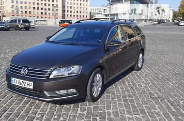 Універсал Volkswagen Passat 2013 в 