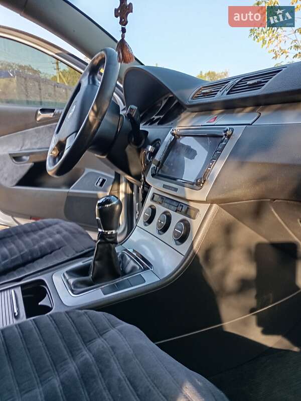 Седан Volkswagen Passat 2008 в Кривом Роге фото 31 Седан Volkswagen Passat 2008 в Кривом Роге