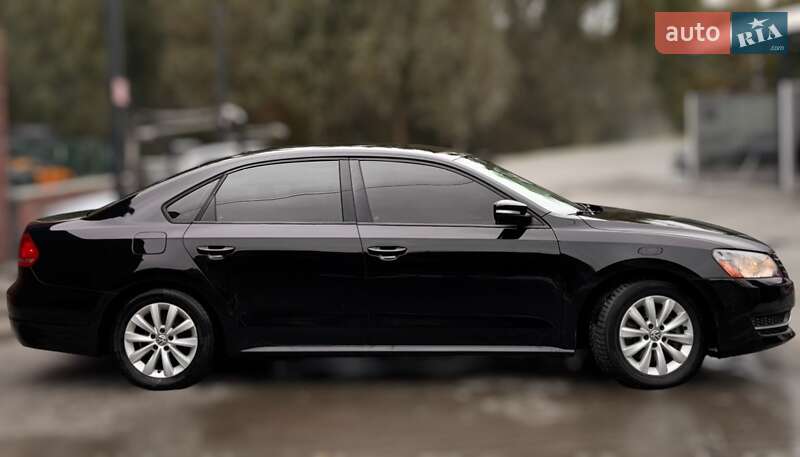 Седан Volkswagen Passat 2012 в Хмельницком