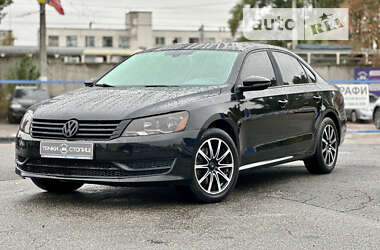 Седан Volkswagen Passat 2012 в Киеве