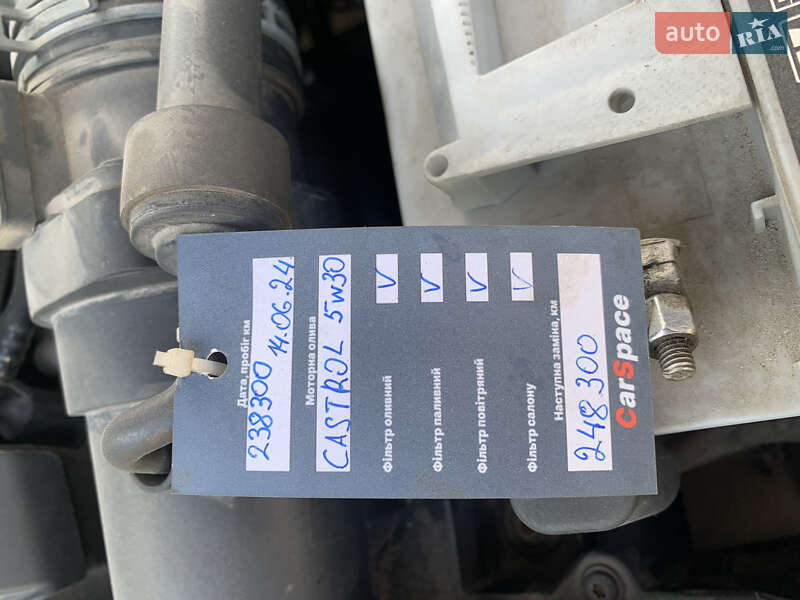 Универсал Volkswagen Passat 2010 в Львове