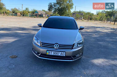 Седан Volkswagen Passat 2013 в Кривому Розі