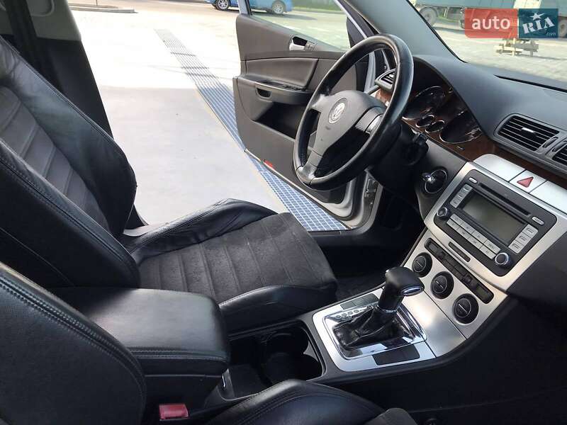 Седан Volkswagen Passat 2006 в Кам'янець-Подільському