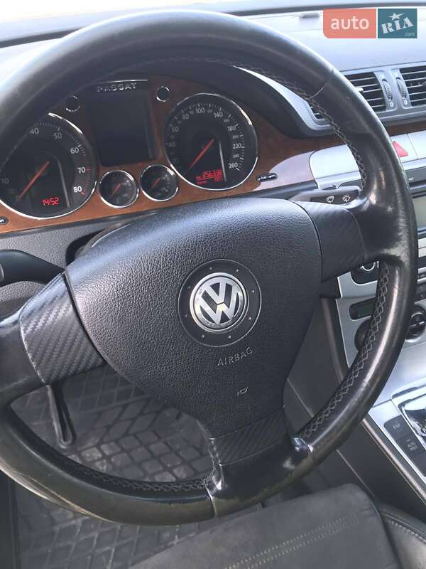 Седан Volkswagen Passat 2006 в Кам'янець-Подільському