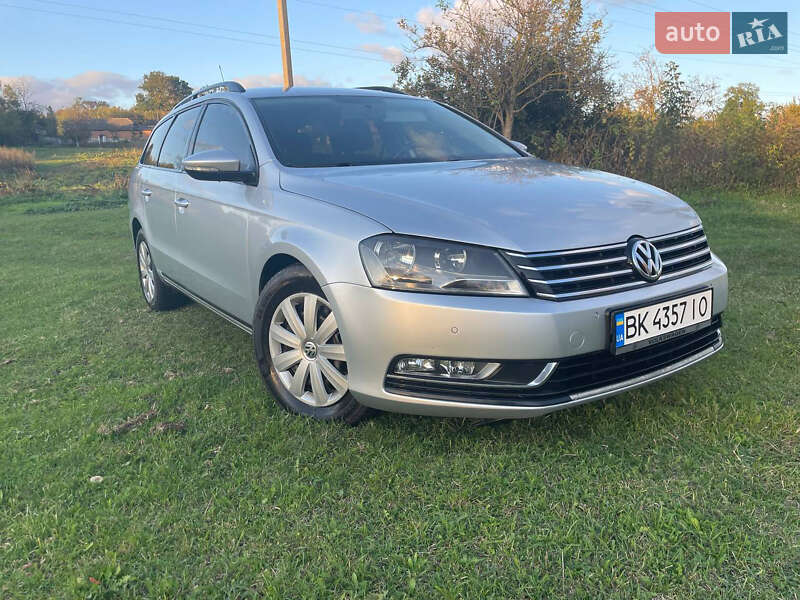 Универсал Volkswagen Passat 2013 в Тернополе