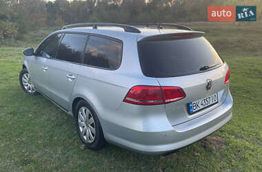 Универсал Volkswagen Passat 2013 в Тернополе