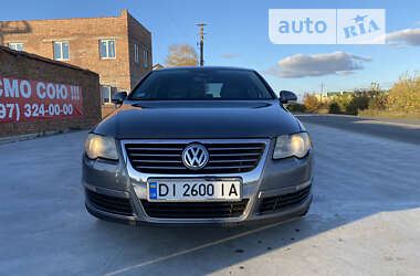 Седан Volkswagen Passat 2005 в Винниках