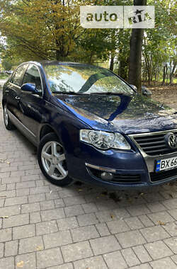 Седан Volkswagen Passat 2005 в Львові