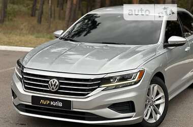 Седан Volkswagen Passat 2019 в Києві