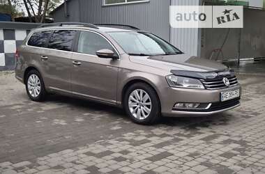 Універсал Volkswagen Passat 2011 в Старокостянтинові